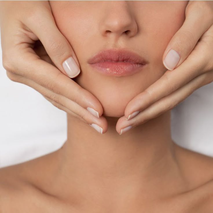 Phuket Massage "Winidda" ร้านนวดในภูเก็ต ราคาถูก Thai Massageนวดไทย Aromatherapy Oil Massageนวดน้ำมันหอมระเหย Foot Massageนวดเท้า Hot Stoneนวดหินร้อน นวดน้ำมันมะพร้าว